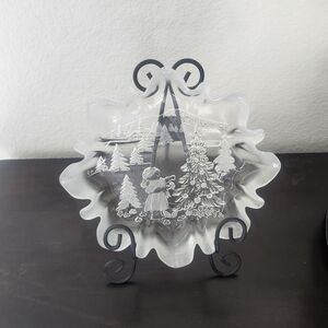 Mikasa Christmas Story Frosted Crystal Dish